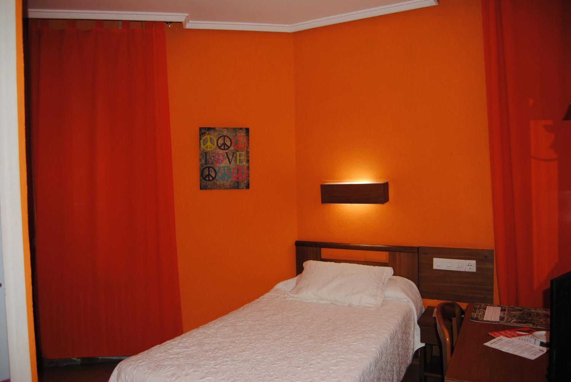 Hotel Pedro Torres เกว็งกา ห้อง รูปภาพ