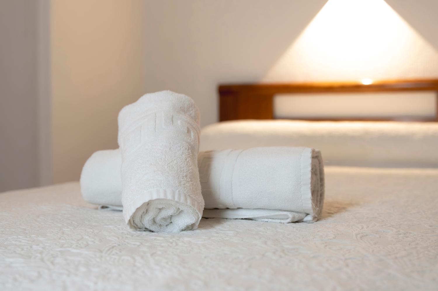 Hotel Pedro Torres เกว็งกา ภายนอก รูปภาพ