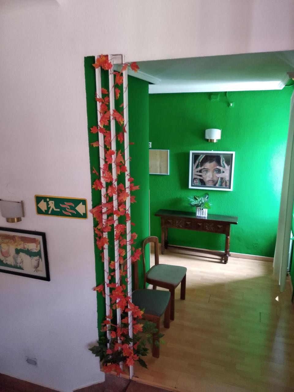 Hotel Pedro Torres เกว็งกา ภายนอก รูปภาพ